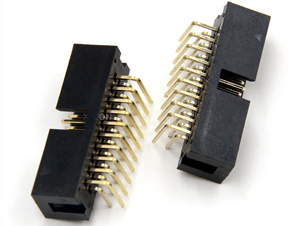 90° box header connector